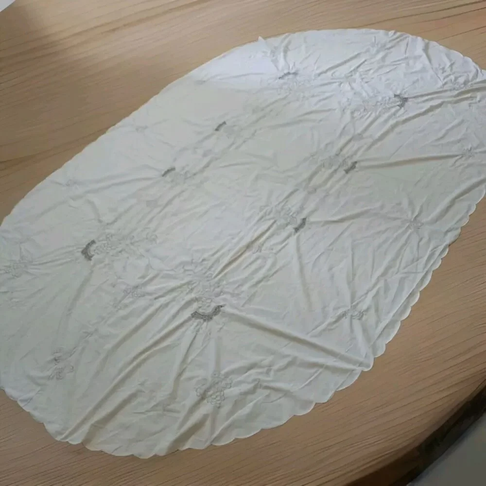 Large Tablecloth Embroidered Floral Cream Scalloped Trim Lightweight Oval Neutra